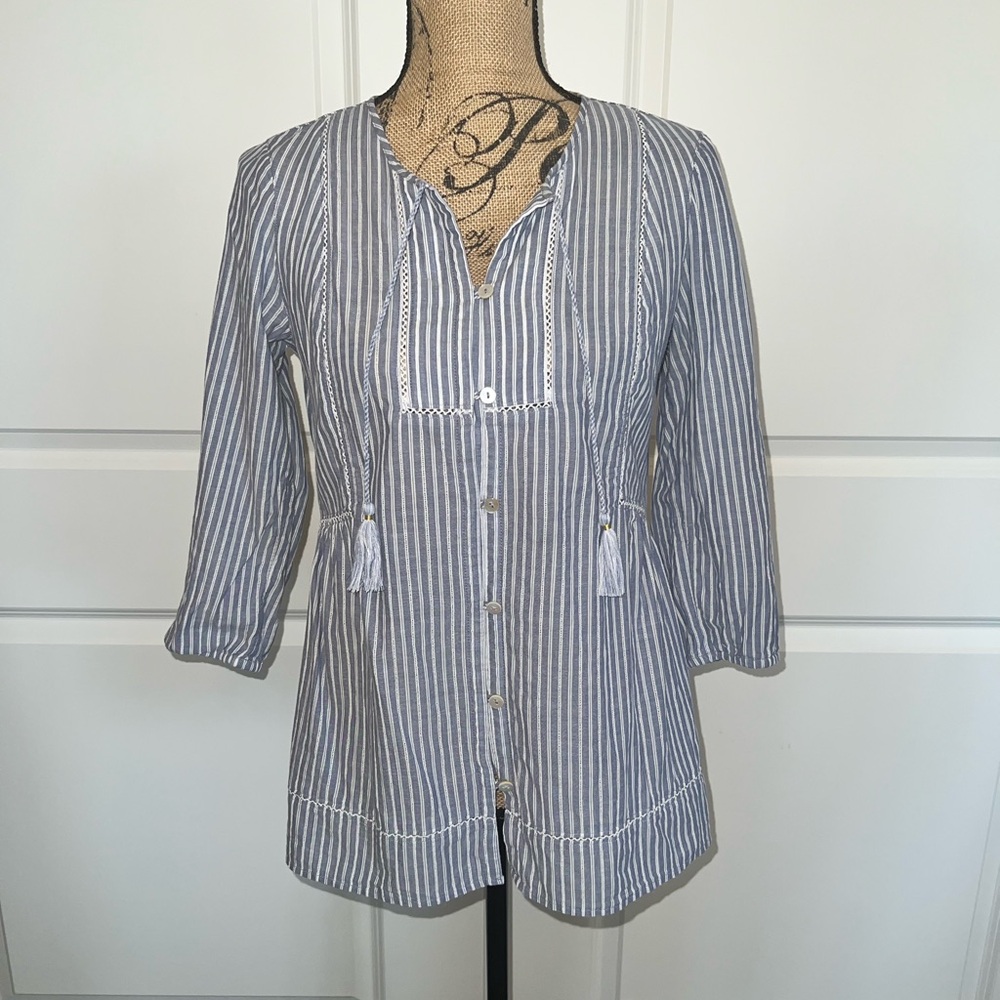 Blue white stripe- 3/4 sleeve
